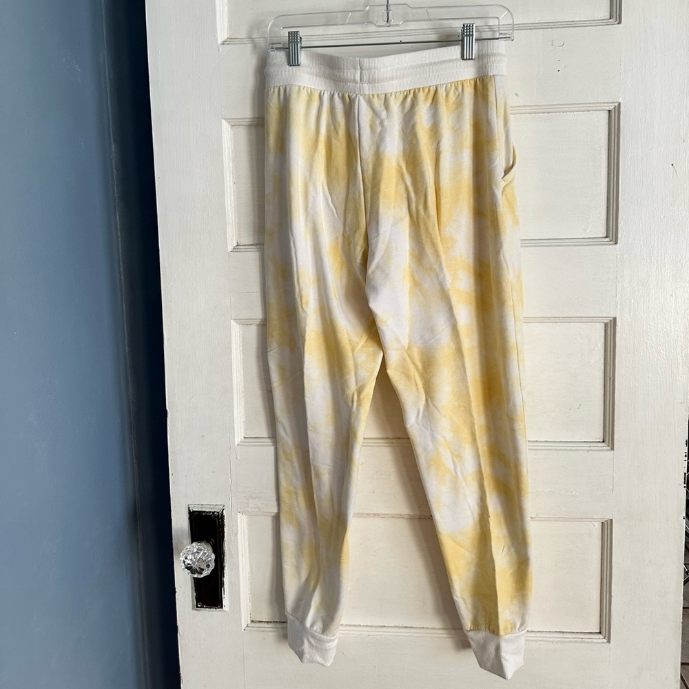 NWOT Stars Above Beautifully Soft Fleece Joggers in Yellow Tie Dye - Picture 4 of 4
